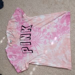 💗Worn once! VS PINK  tie dye shirt💗